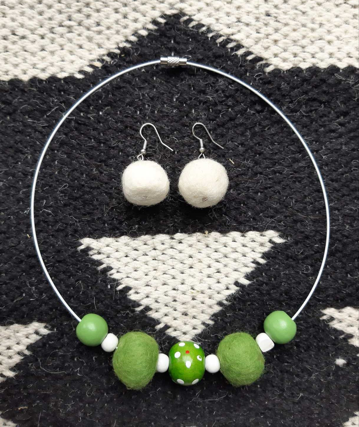 Zimna Jabka - Bright and Distinct Chunky Wool Felt Ball Necklace And Earrings Set Jewellery Gift