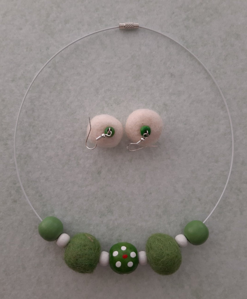 Zimna Jabka - Bright and Distinct Chunky Wool Felt Ball Necklace And Earrings Set Jewellery Gift