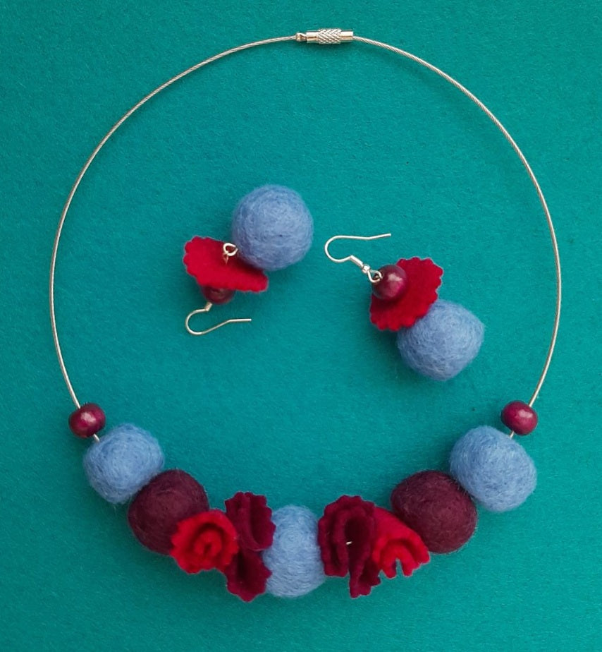 Crafty Housewife - Bright and Clever Wool Felt Ball Necklace And Earrings Set Jewellery Gift