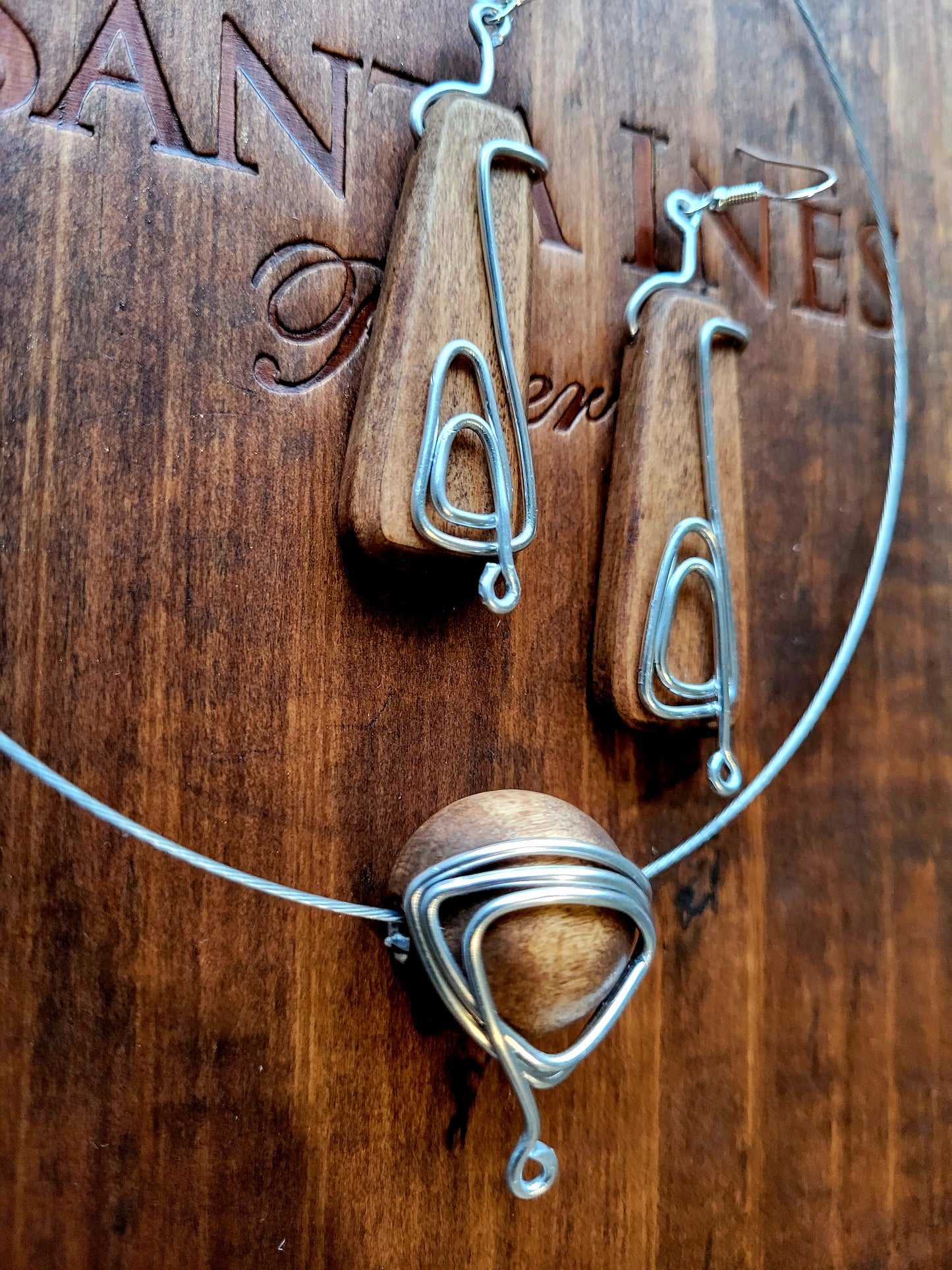 SWOOPS - Wood and Metal Jewellery Set