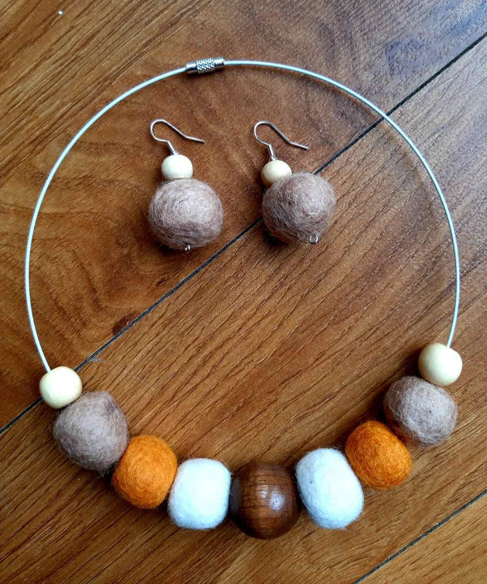 Urban Fall - Bright and Stylish Wool Felt Ball Necklace And Earrings Set Jewellery Gift