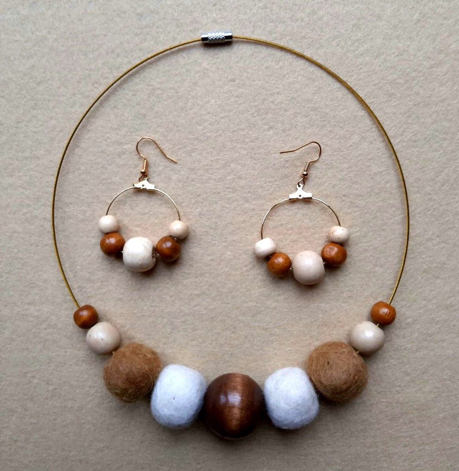 Third-level Education - Bright and Subtle Urban Wool Felt Ball Necklace And Earrings Set Jewellery Gift