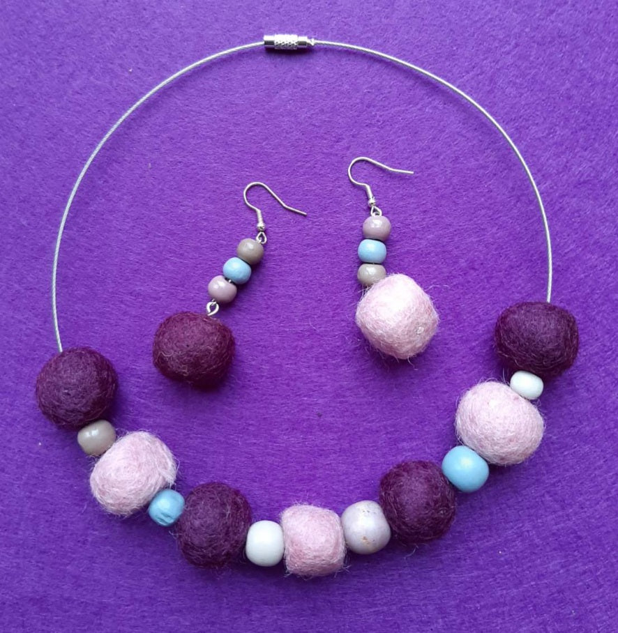 Antie - Bright and Sharp Wool Felt Ball Necklace And Earrings Set Jewellery Gift