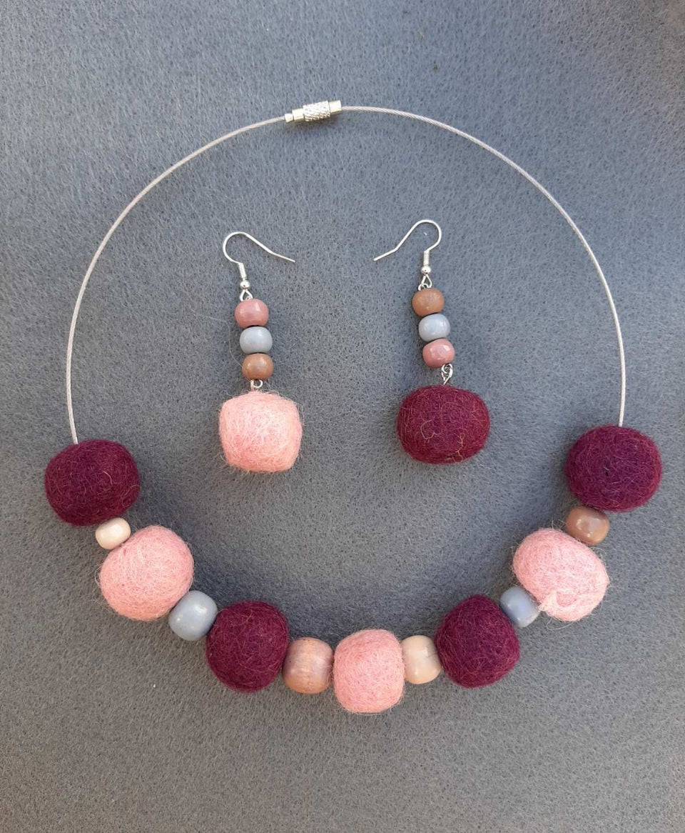 Antie - Bright and Sharp Wool Felt Ball Necklace And Earrings Set Jewellery Gift