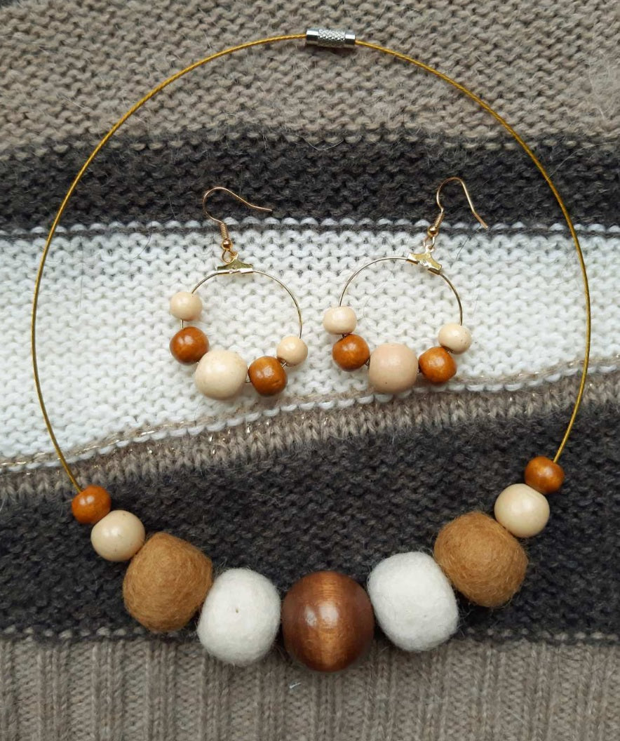 Third-level Education - Bright and Subtle Urban Wool Felt Ball Necklace And Earrings Set Jewellery Gift